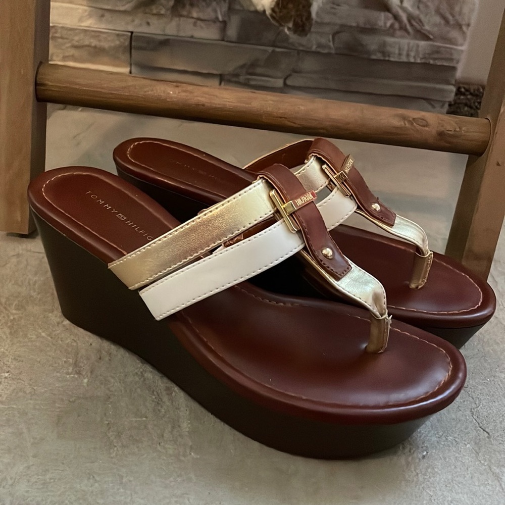 Tommy Hilfiger Brown, White & Gold Wedge Sandals